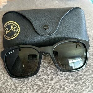 Ray Ban RB4197